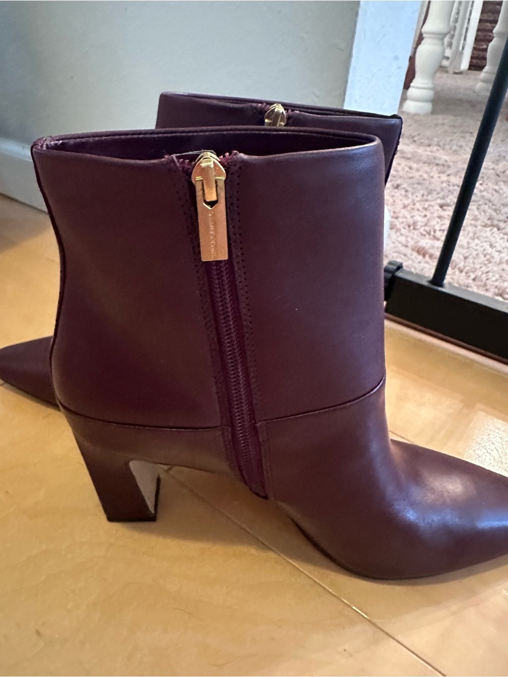 New Marc Fisher Women's Burgundy Ankle Boot with Side Zip